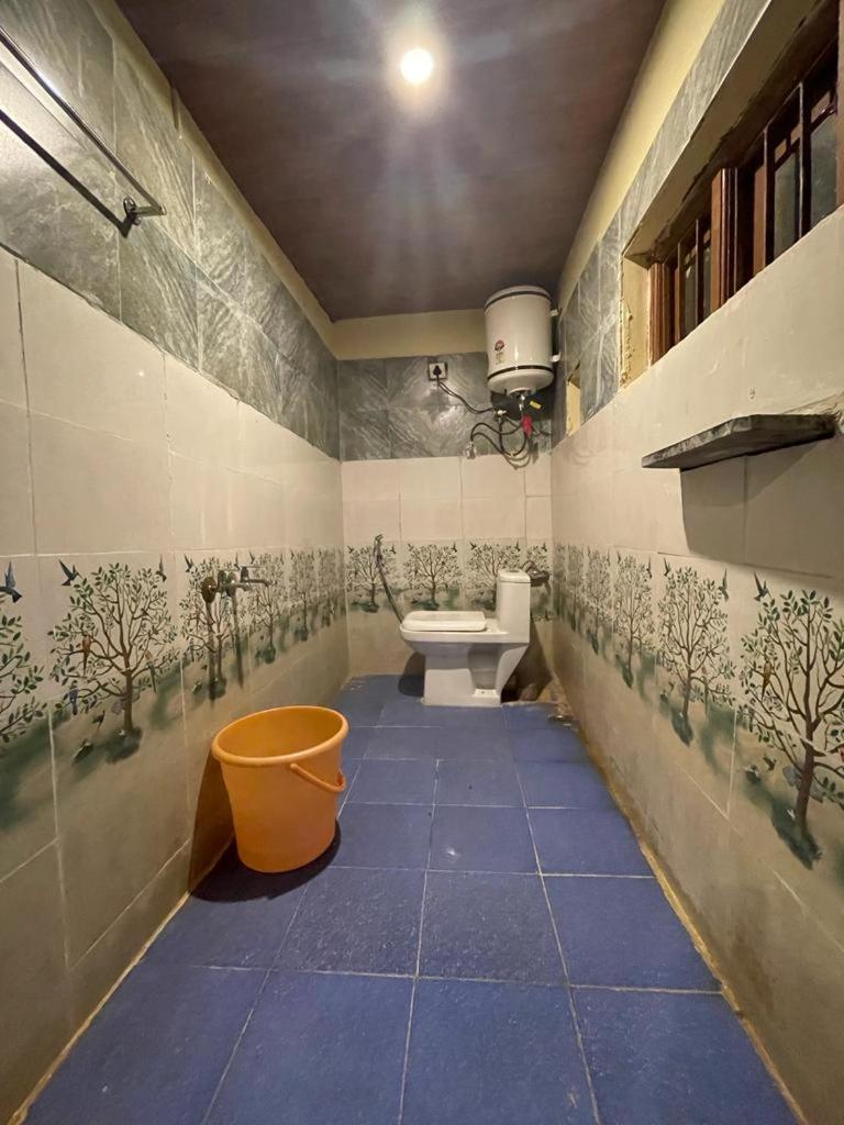 Kodai Poombarai Palace 2*