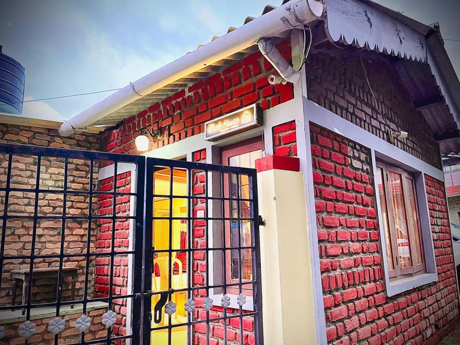 Brickhouse * Kodaikanal