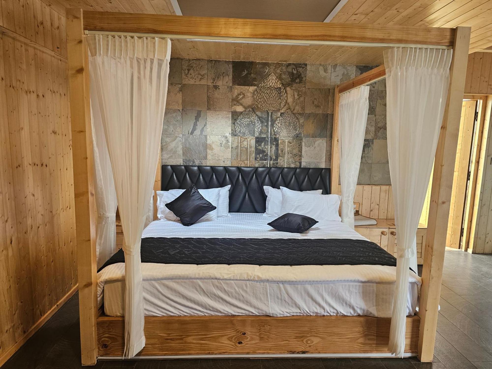 The Highline Luxurious Homestay Kodaikanal