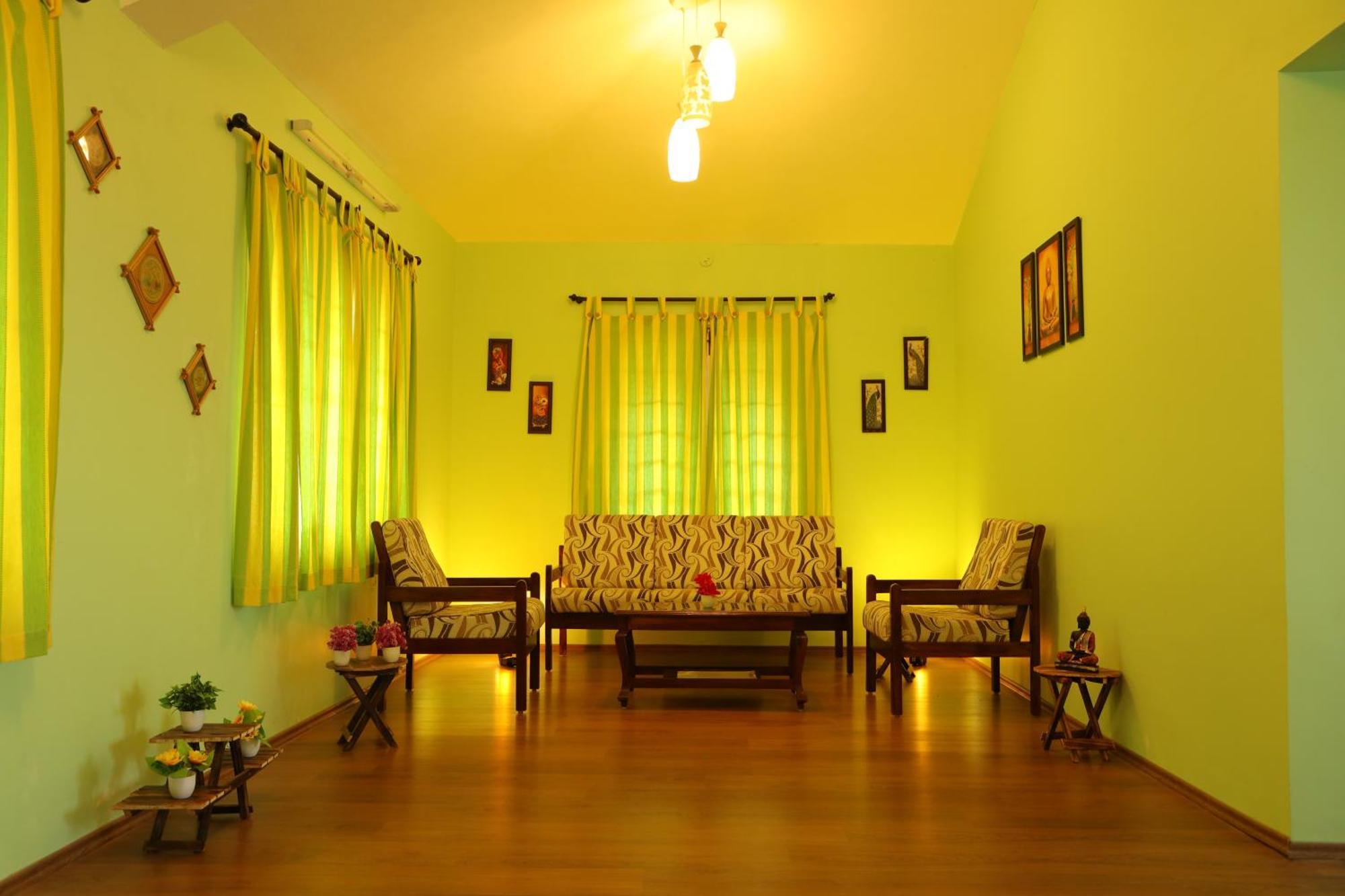 Srivatsas Kodai Kodaikanal