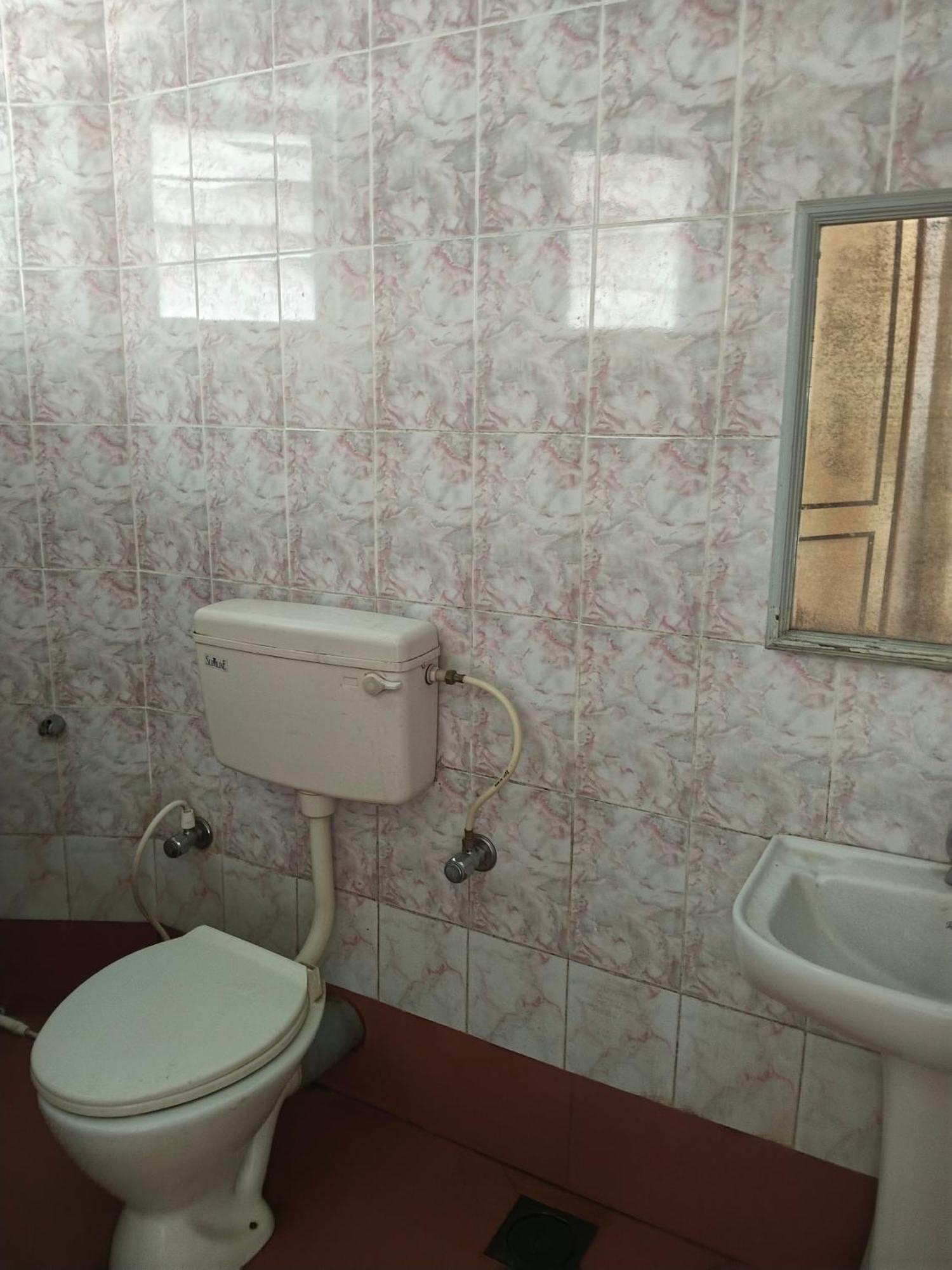 Hotel Edassery Cokkers Tower Kodaikanal