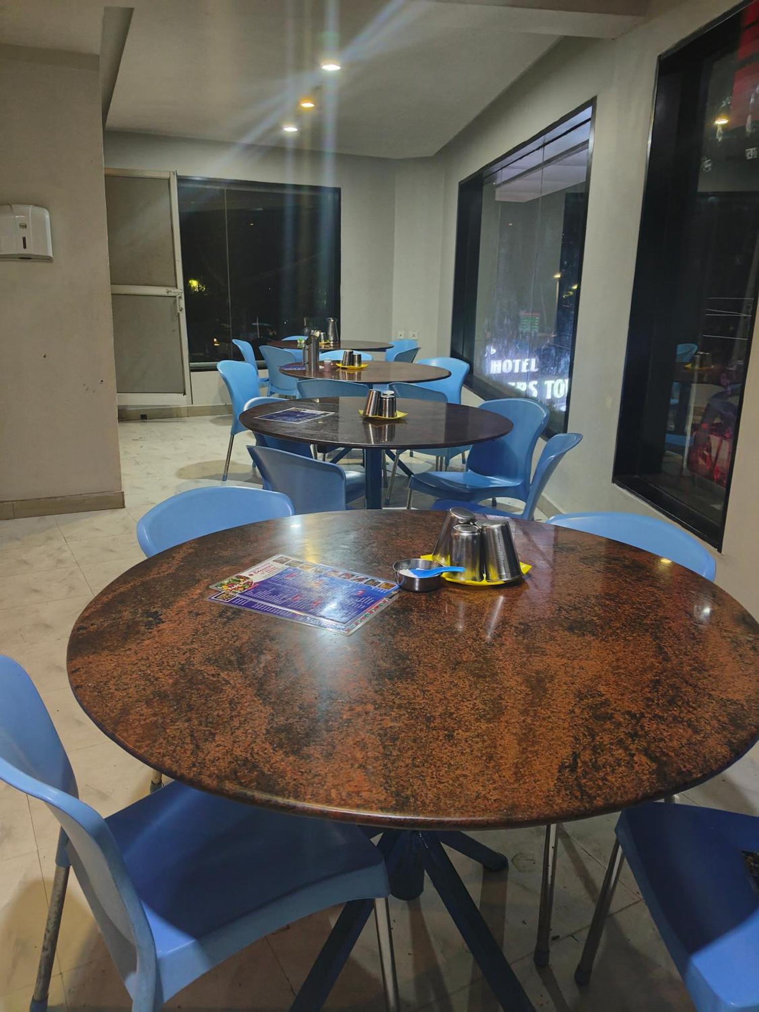 Edassery Cokkers Tower Hotel Kodaikanal