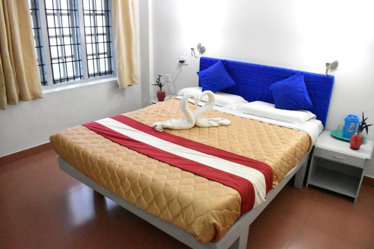 Edassery Cokkers Tower Hotel
