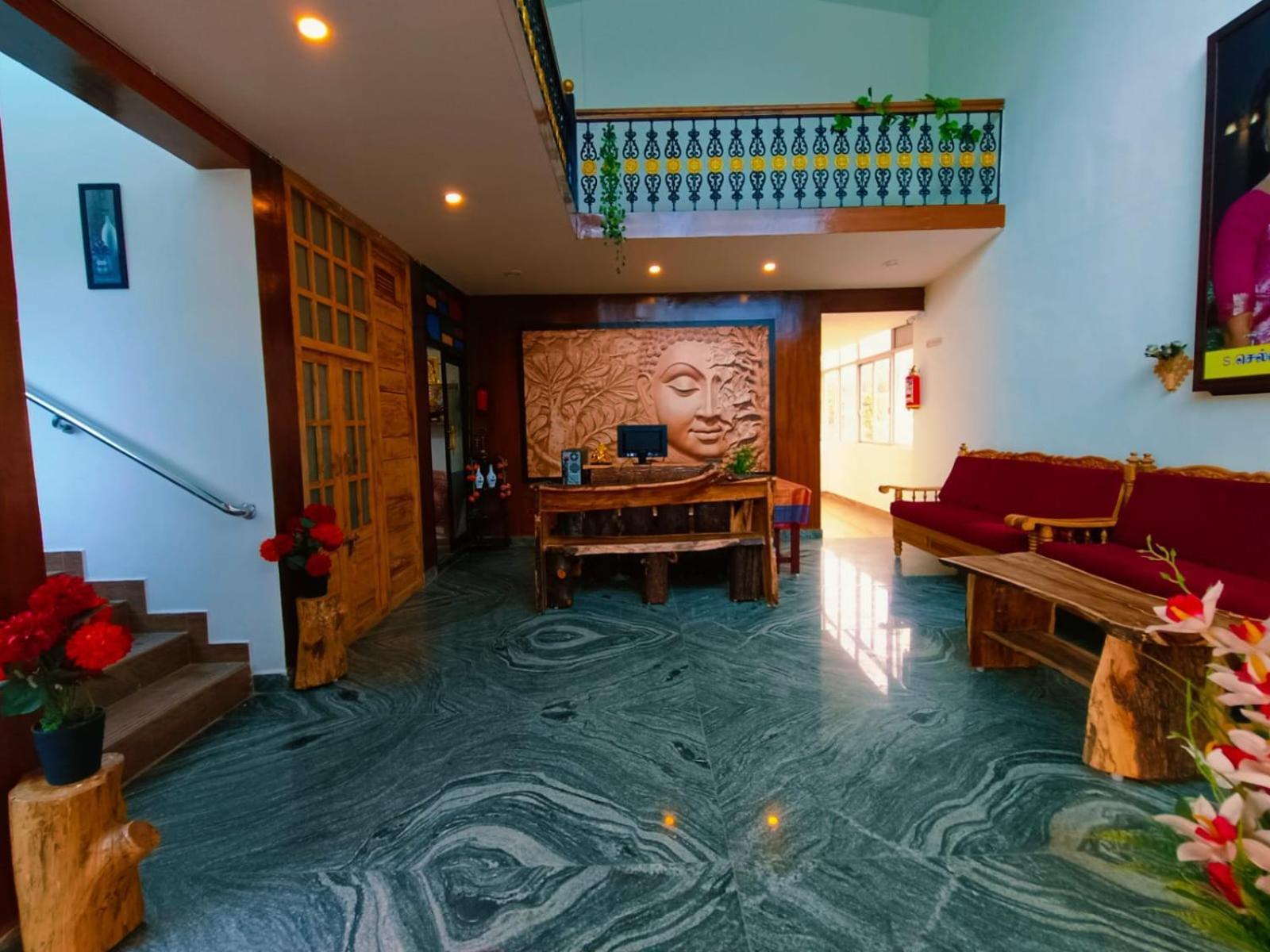 Vetrivel International By Brown Tree 3* Kodaikanal