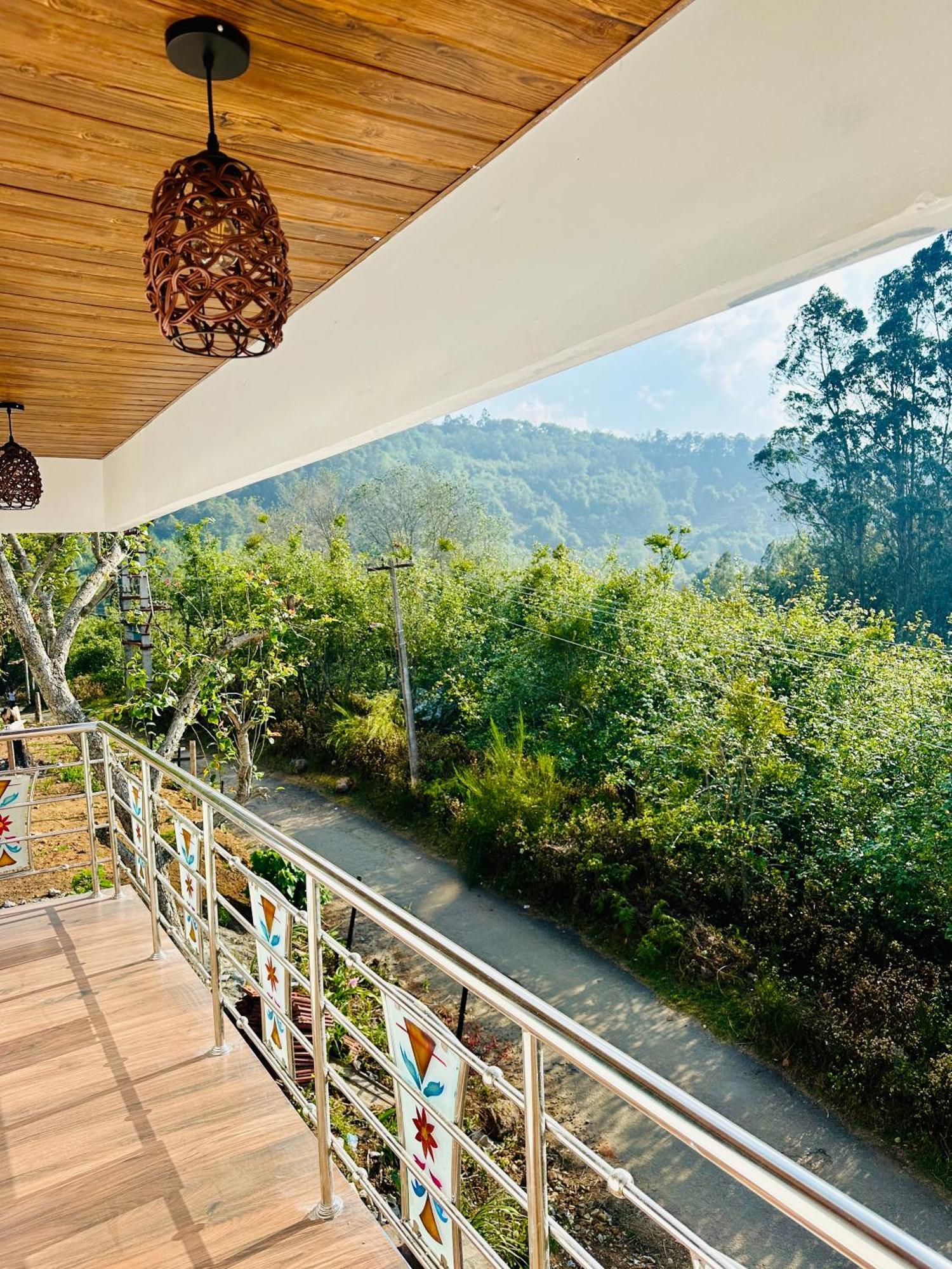 Homestay Skytop Homestay *