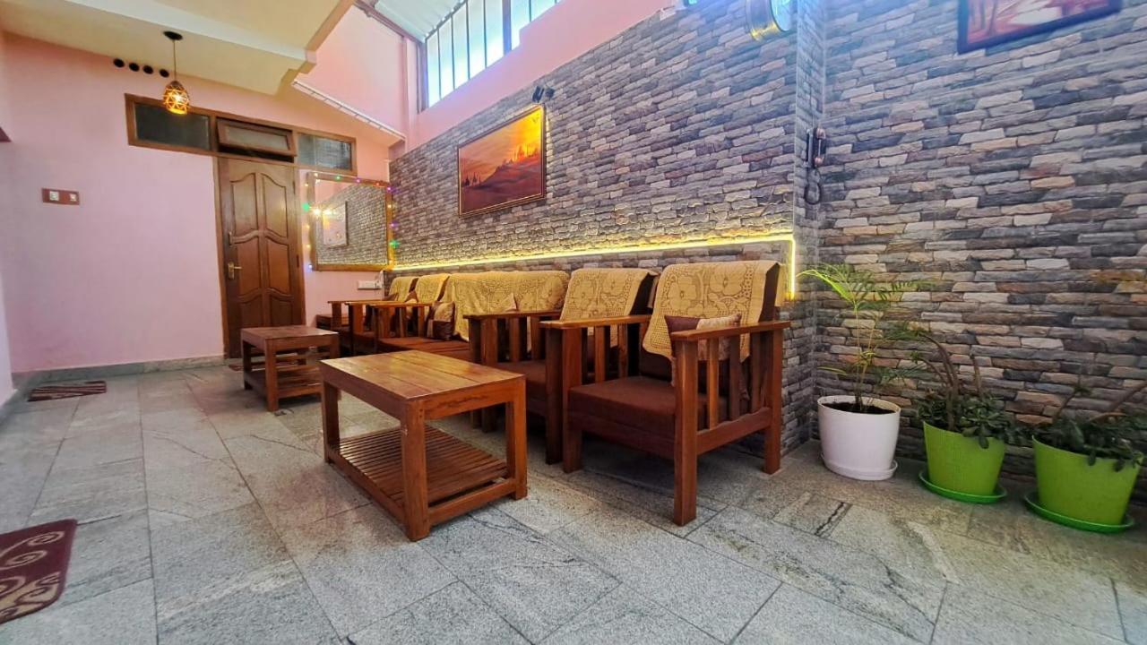 Sona Holidays Homestay *