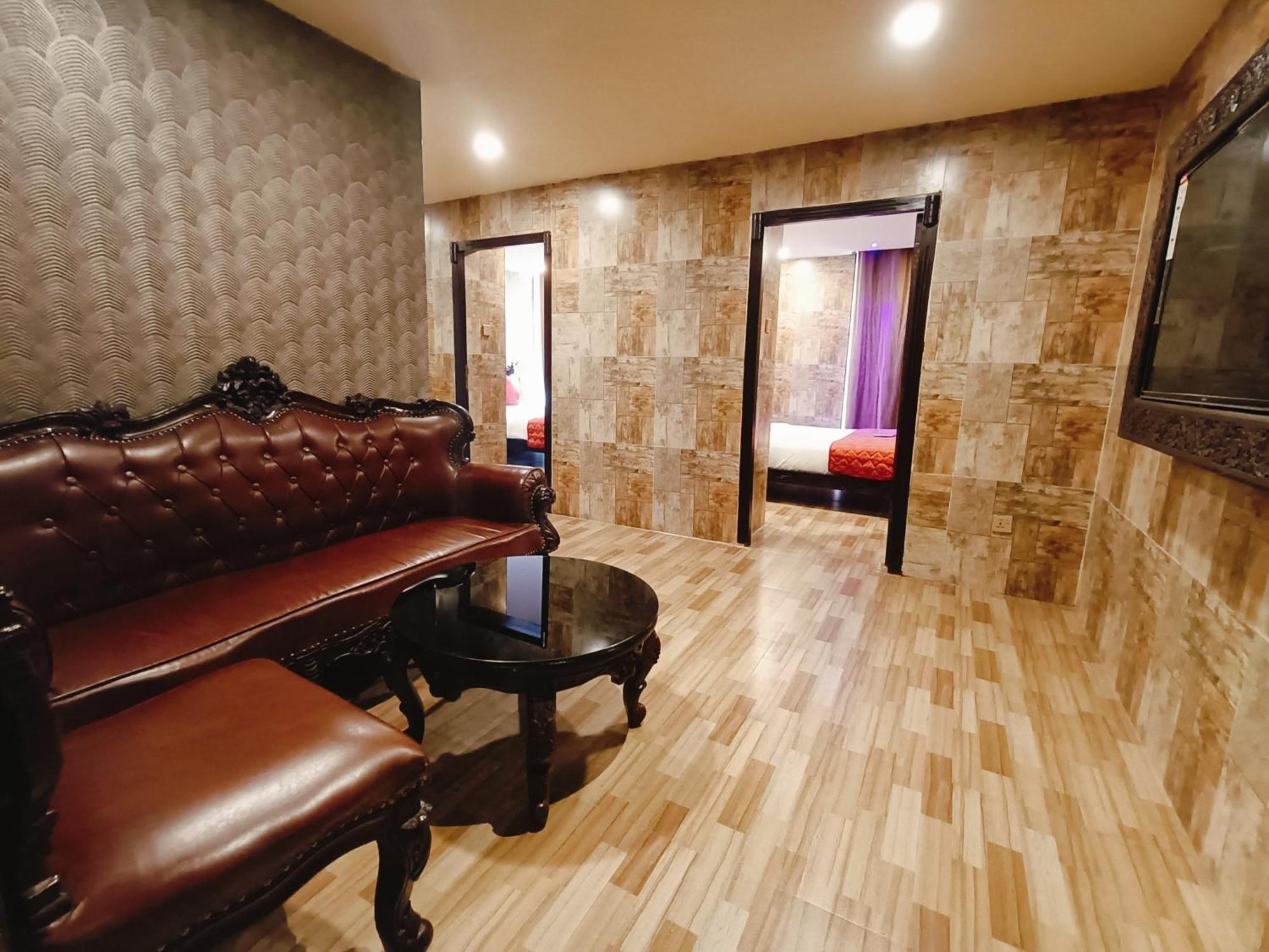 Hotel Hyders Park- The Luxury 3*