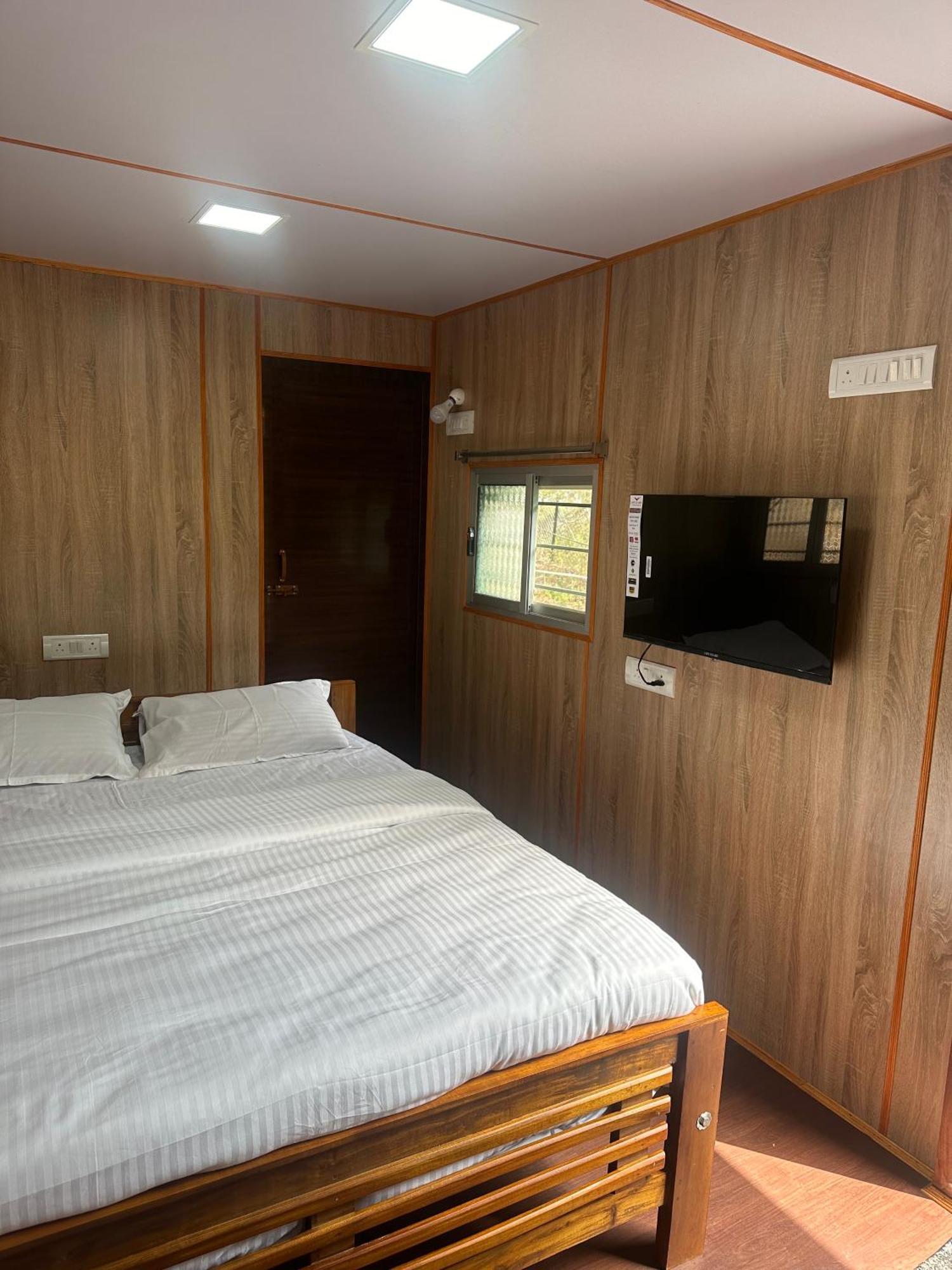 Homestay Skytop Homestay *