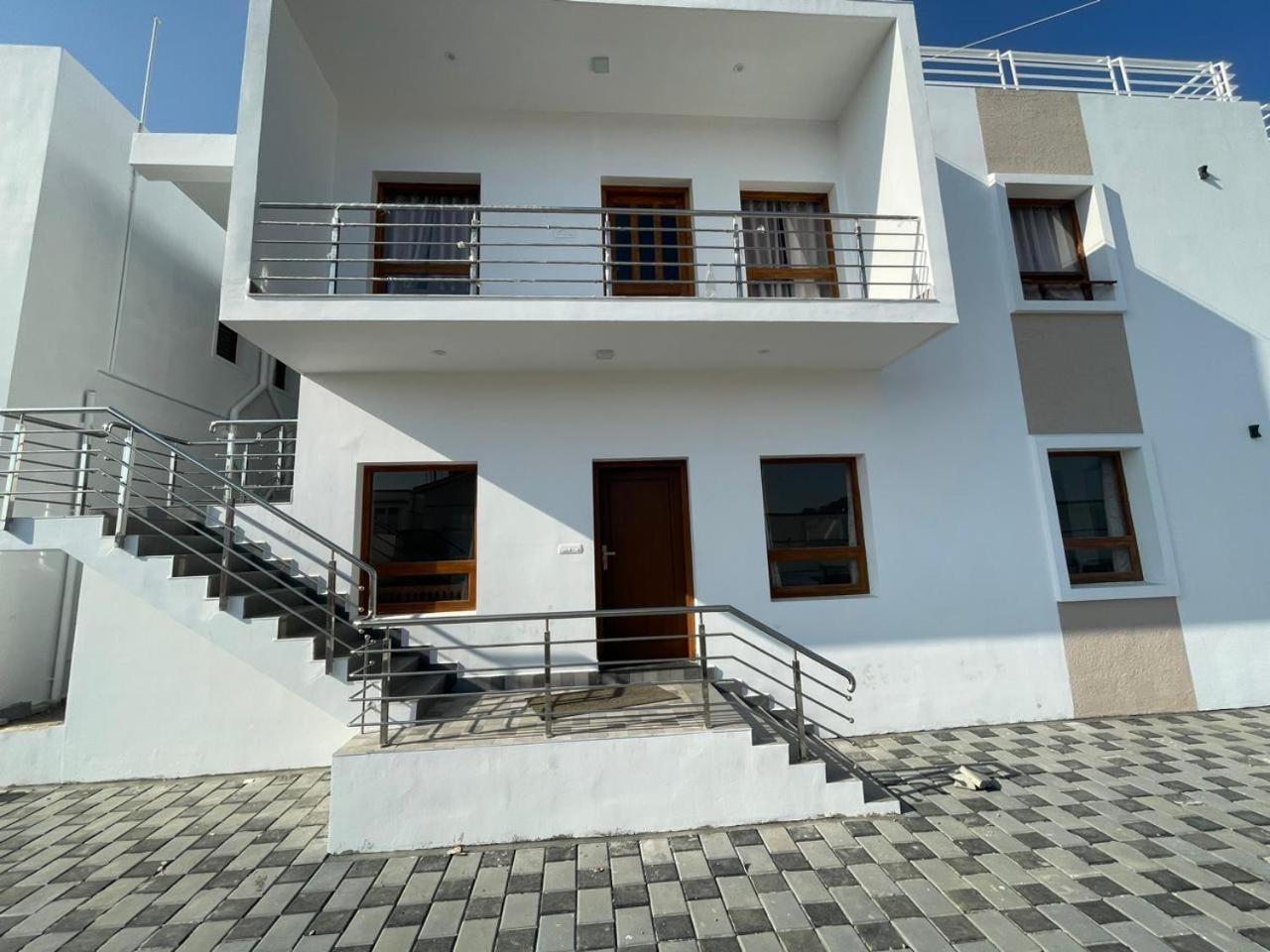 Vacation Villass * Kodaikanal