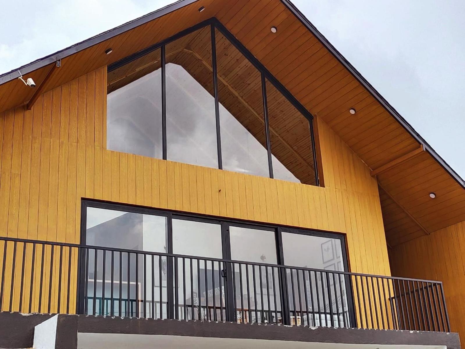 Alpine Abode Holiday home *