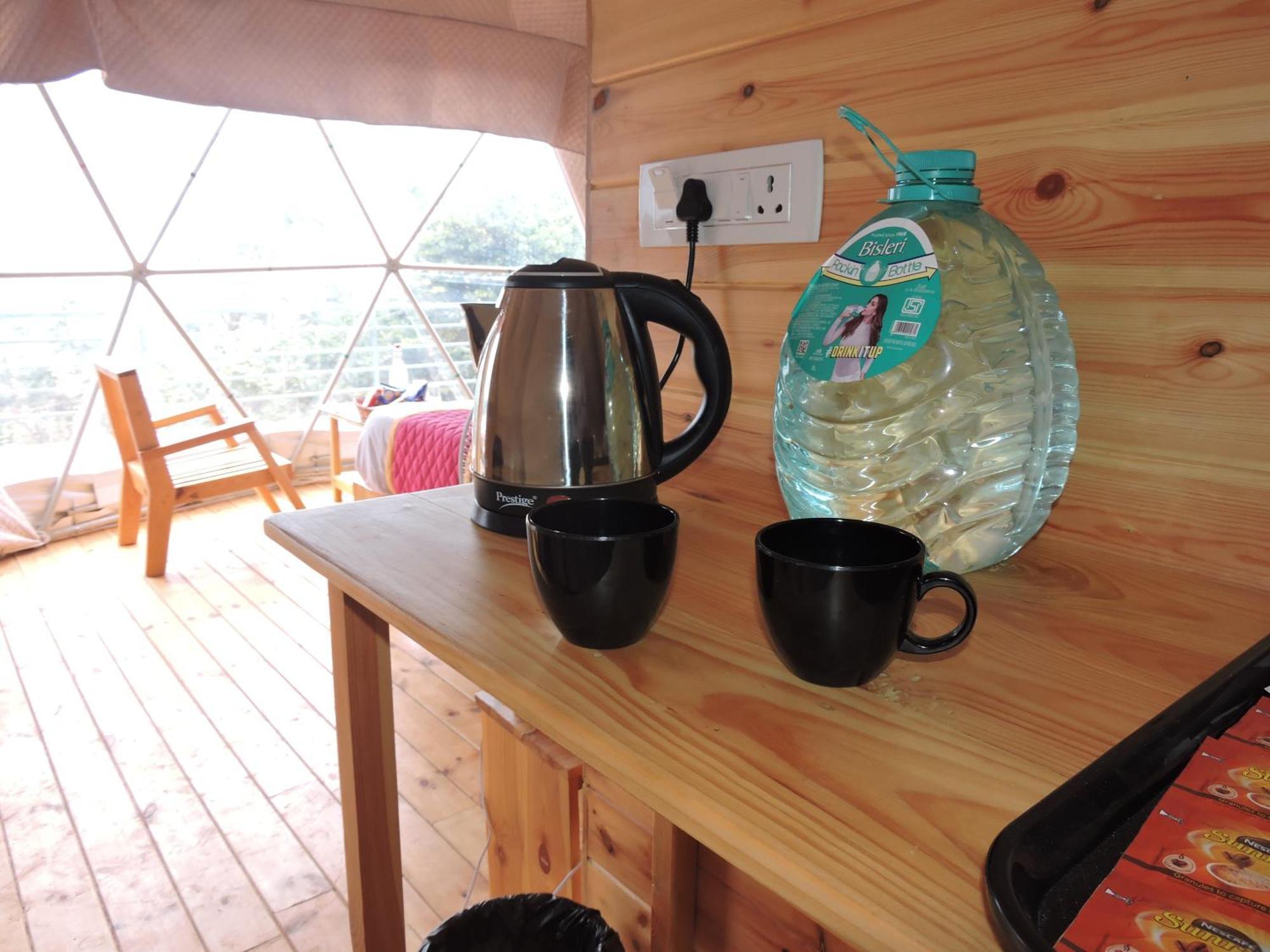 L.t Nature Glamps Luxury tent *