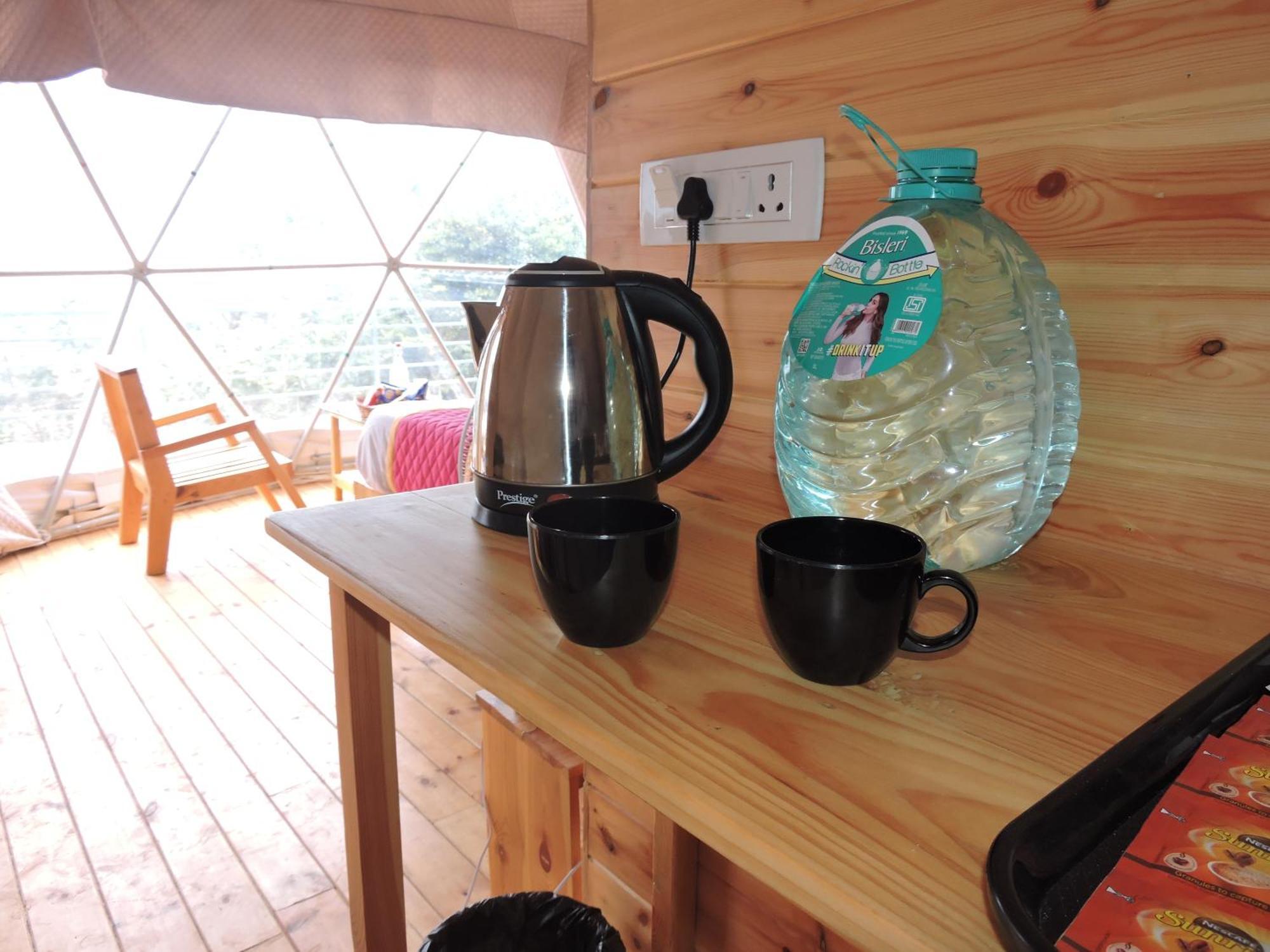 L.t Nature Glamps Luxury tent