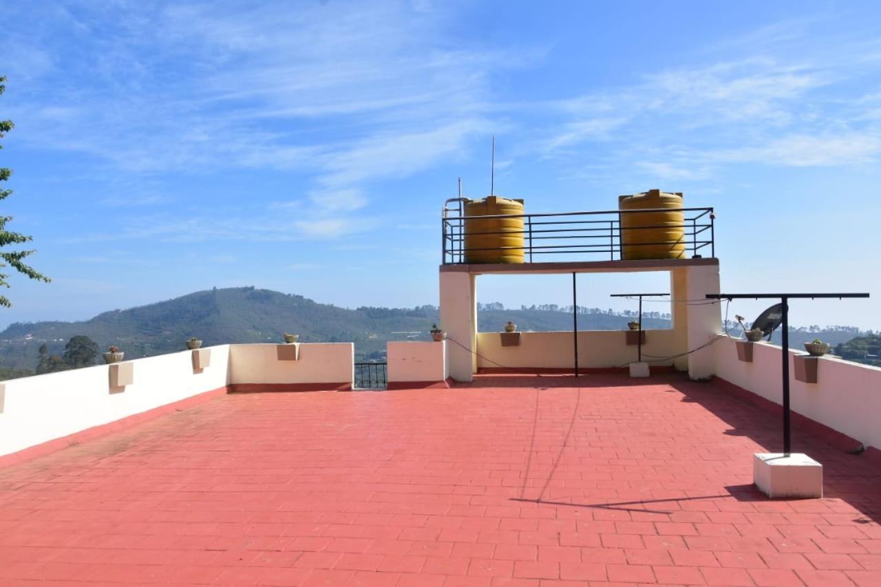 Villa Iniyan Villa's
