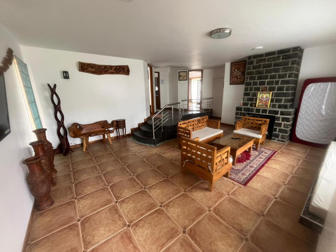 Guest house Jai Palace - *