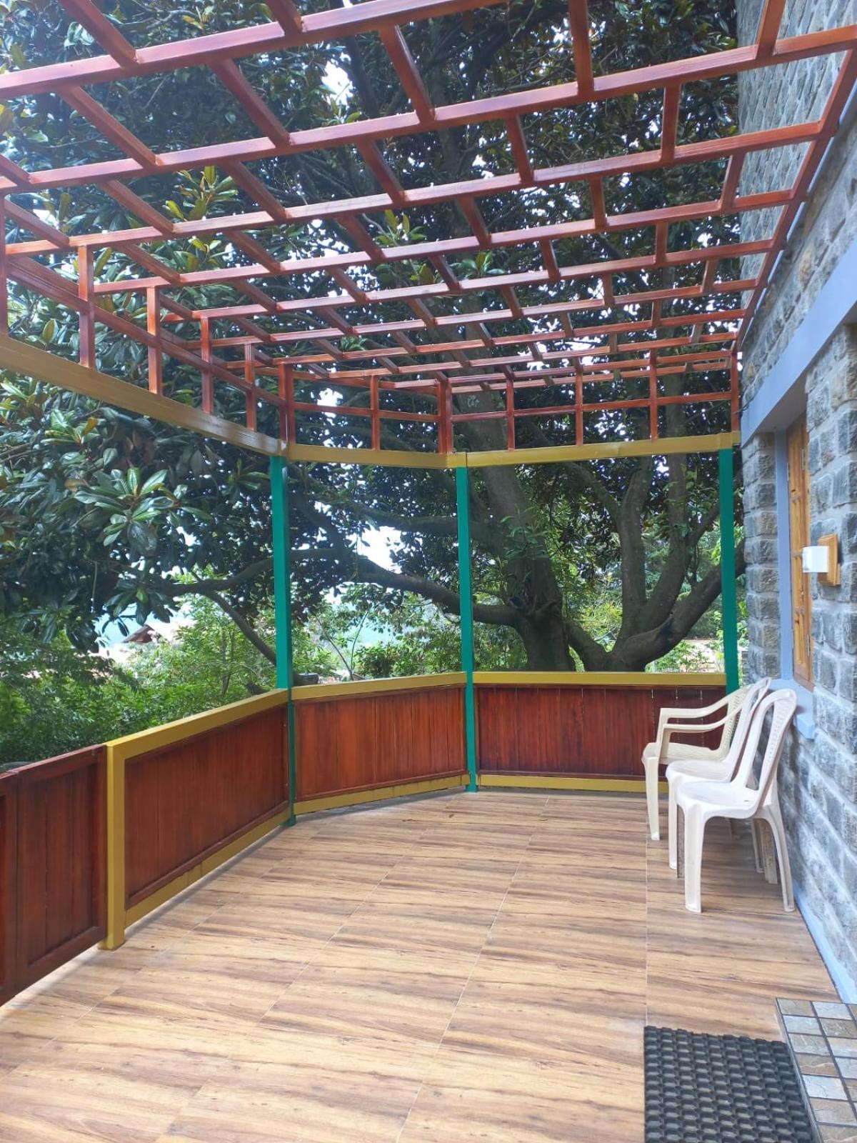 Lilly's Valley Resort Kodaikanal