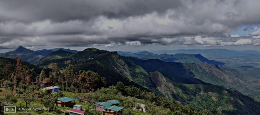 Villa Praveen Woodhouse And 9oo342s565 Kodaikanal