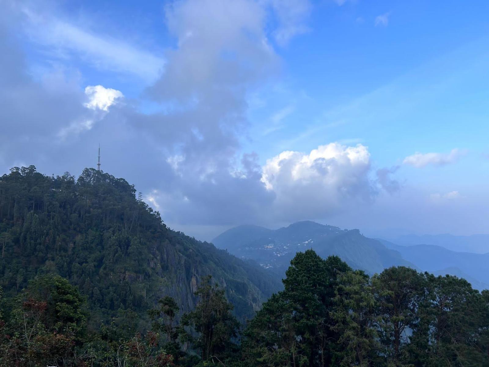 Villa Praveen Woodhouse And 9oo342s565 Kodaikanal