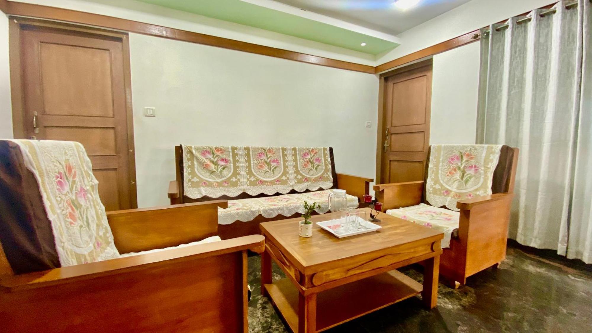 Holiday home Willostays Alpine Mansion 6bhk