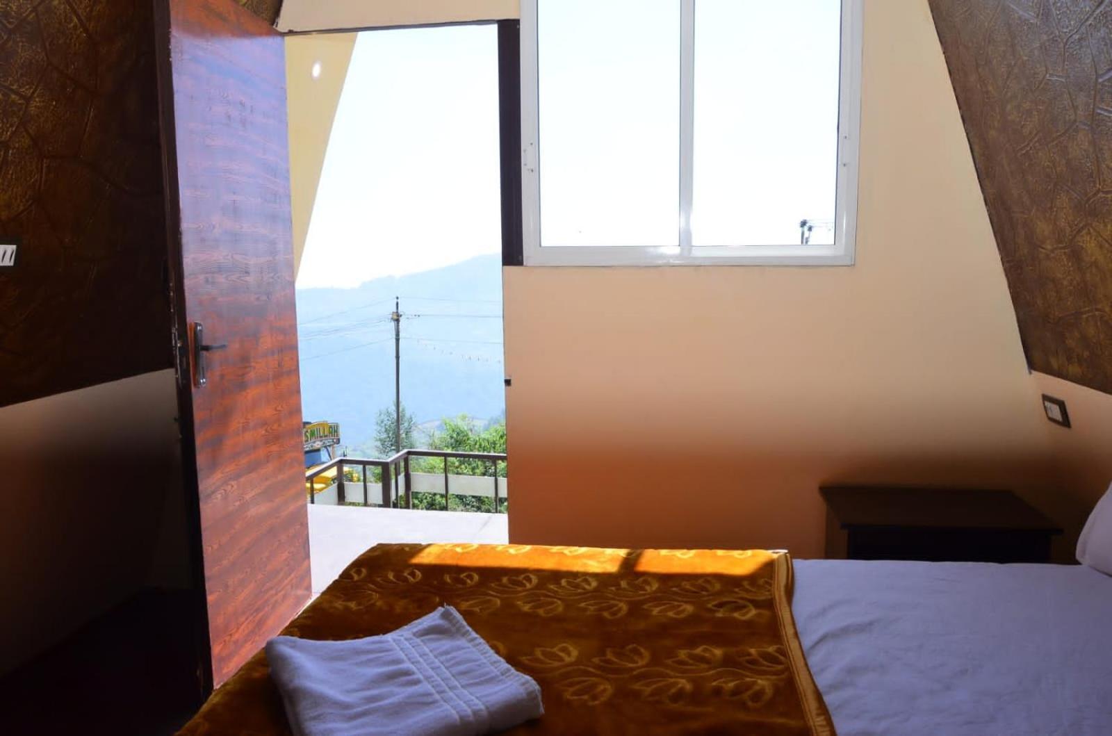Dollies A Frame Capsule hotel Kodaikanal