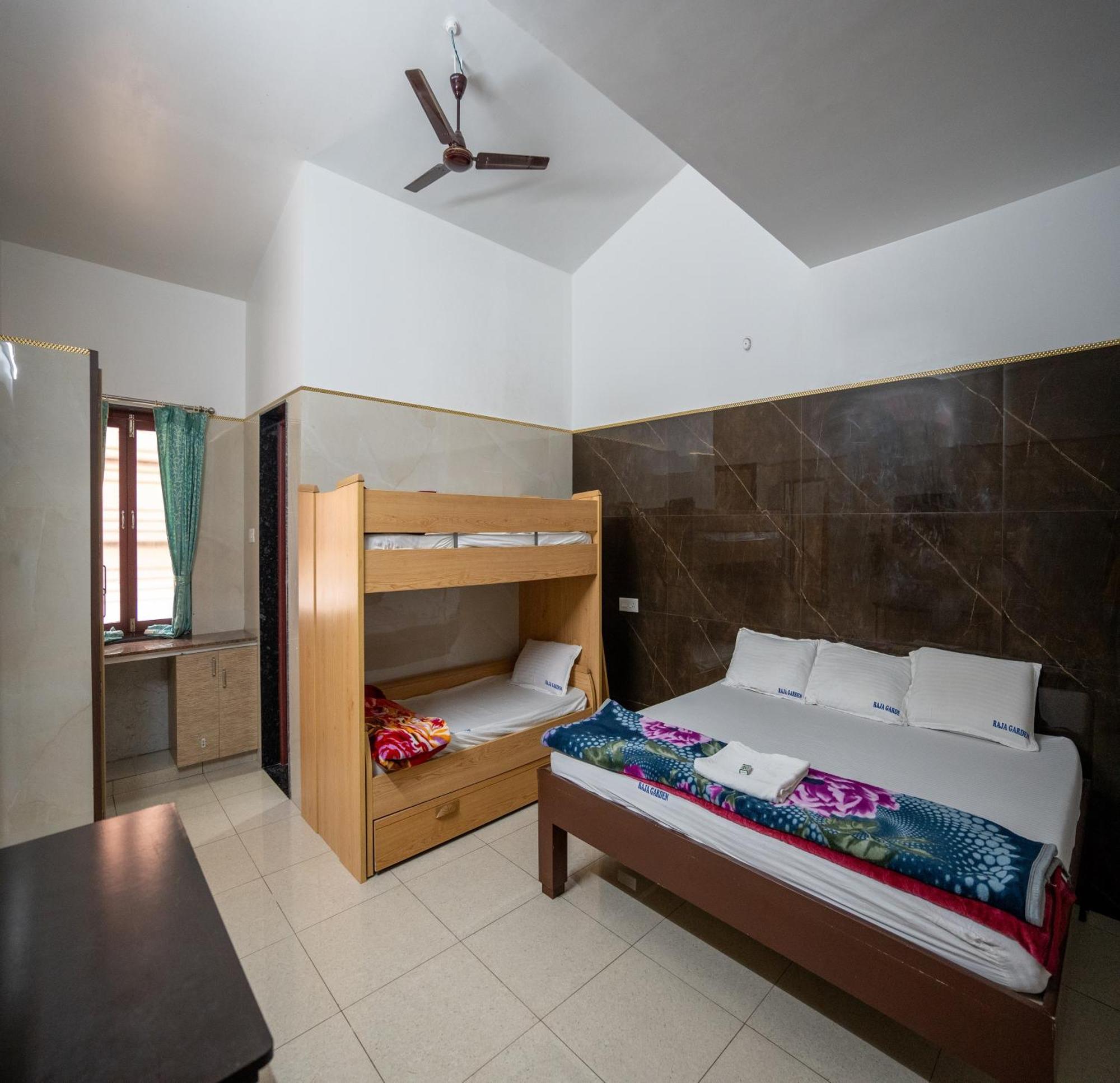 Raja Garden Hills View Hotel