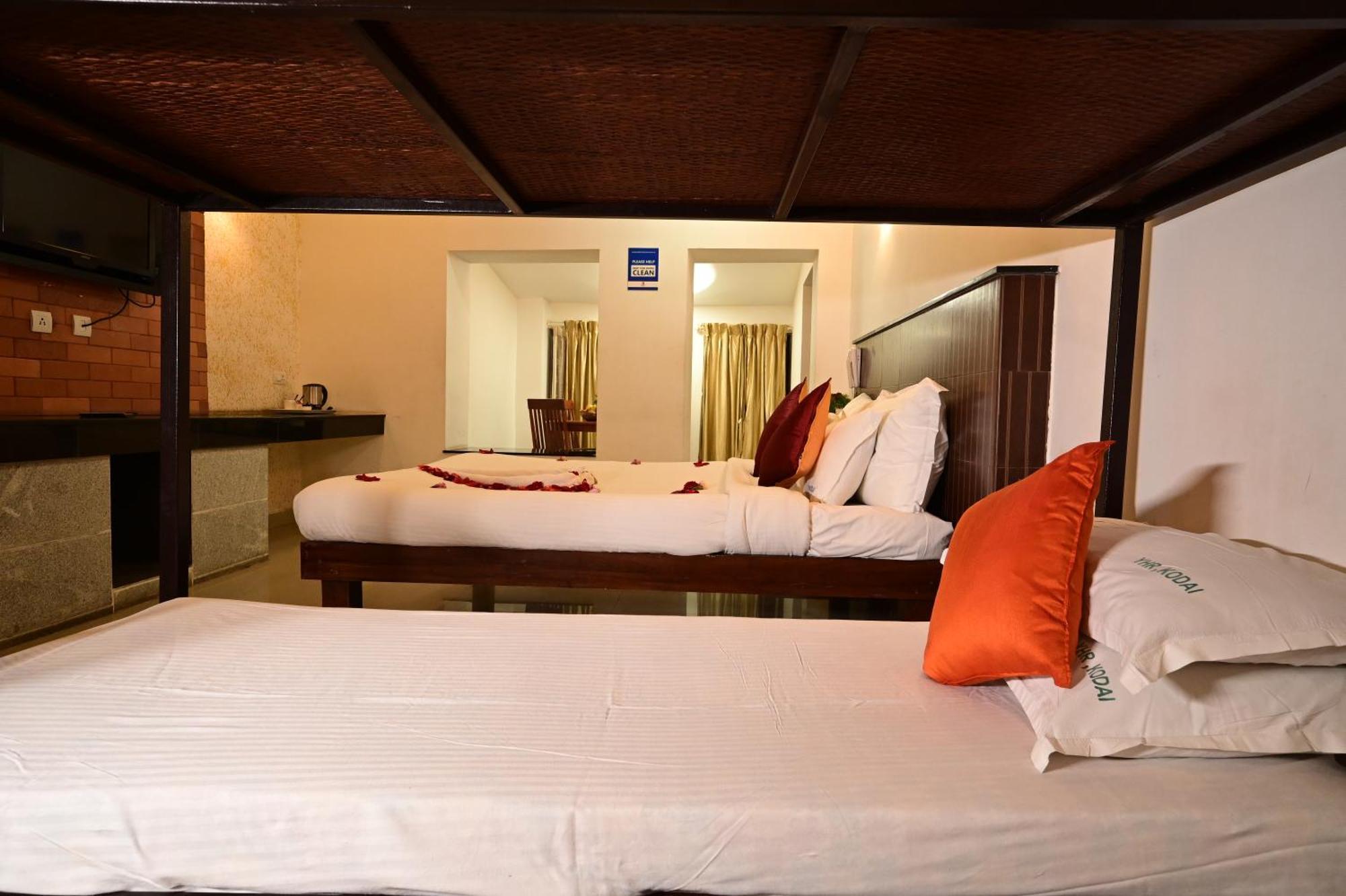 Yagappa Heritage - Near & Bus Stand 4*