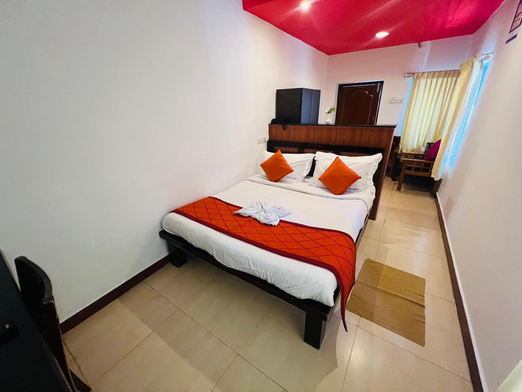 Yagappa Heritage - Near & Bus Stand Resort Kodaikanal