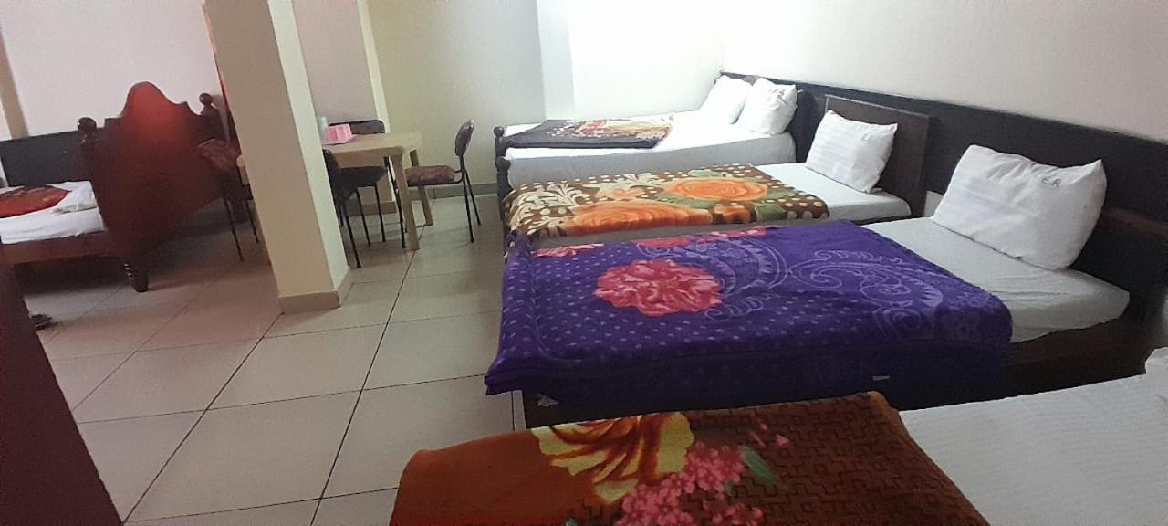 Hotel Ezhil Residency 2*