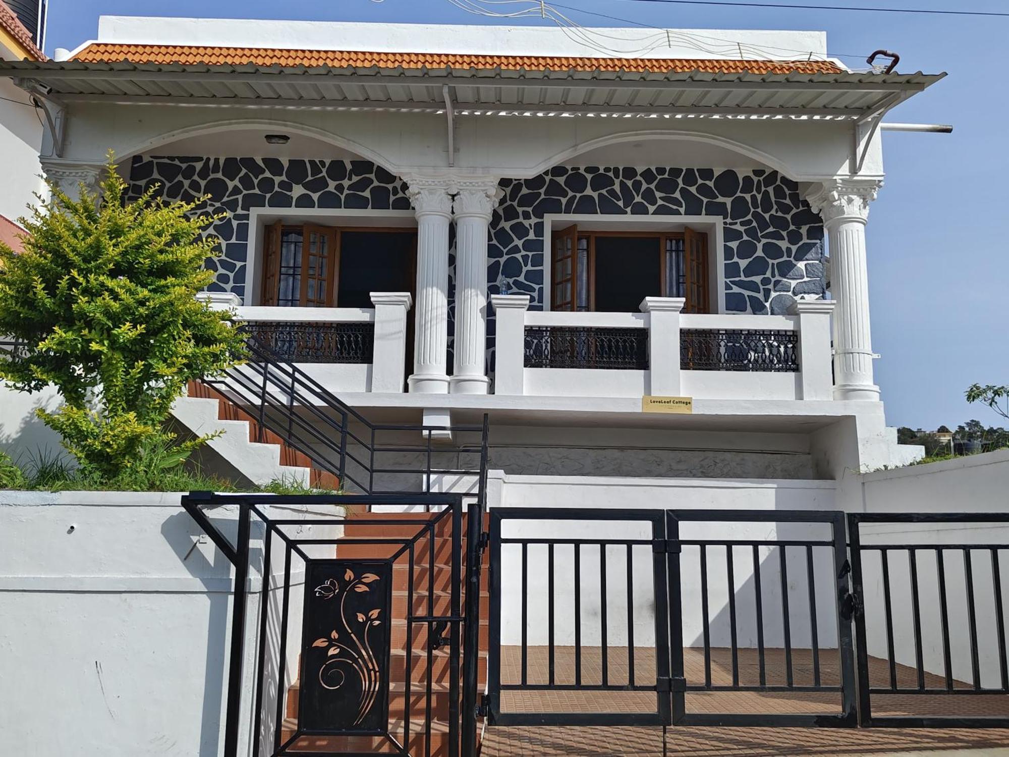 Homestay Loveleaf *