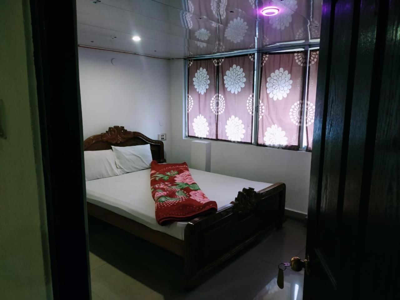 Kodai Peak Guest house *