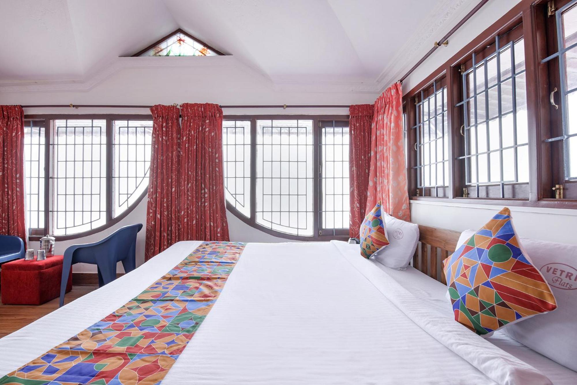 Fabhotel Blossom