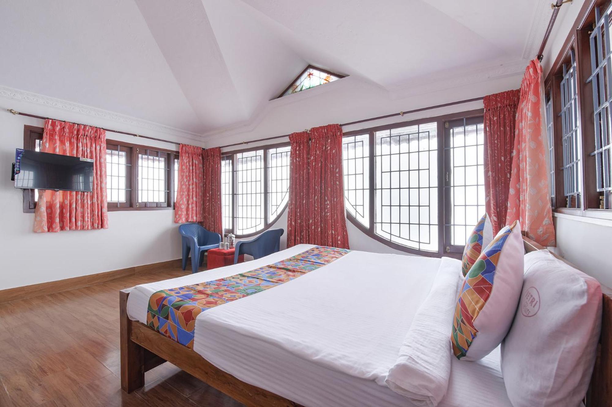 Hotel Fabhotel Blossom