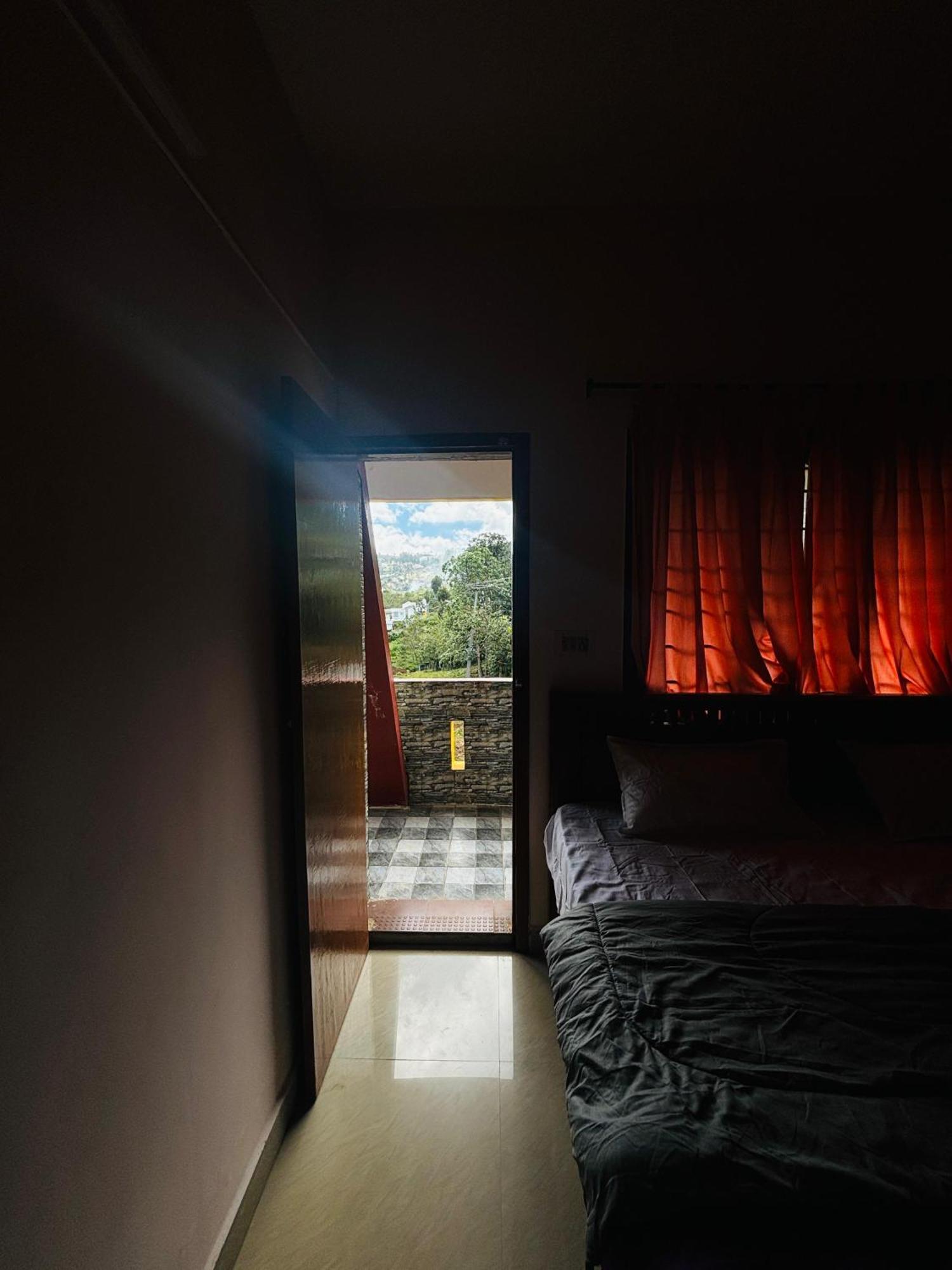Aak Hills Apartment