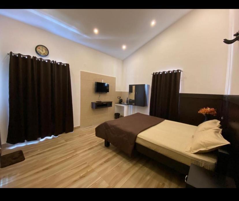 Rr Bed & Breakfast Kodaikanal