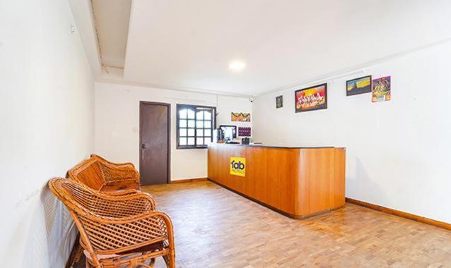 Stone Park Residency *