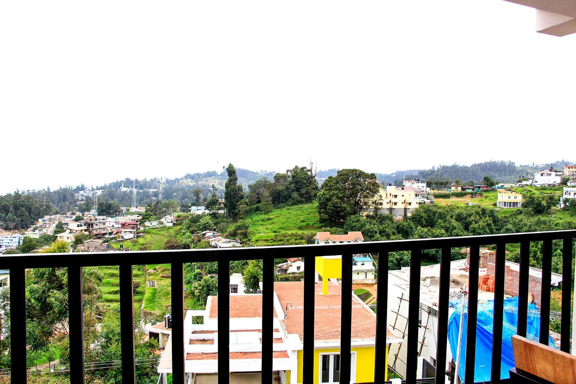 Hotel Treebo Tranquil Heights 3*