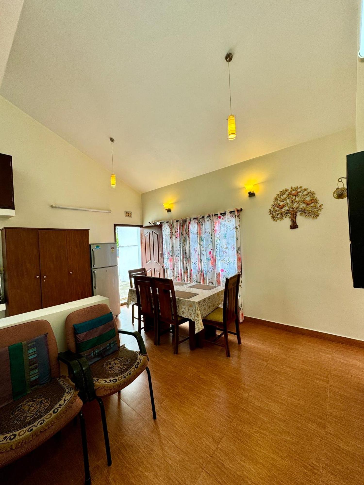 Guest house Lakshmi Illam For Families Only *