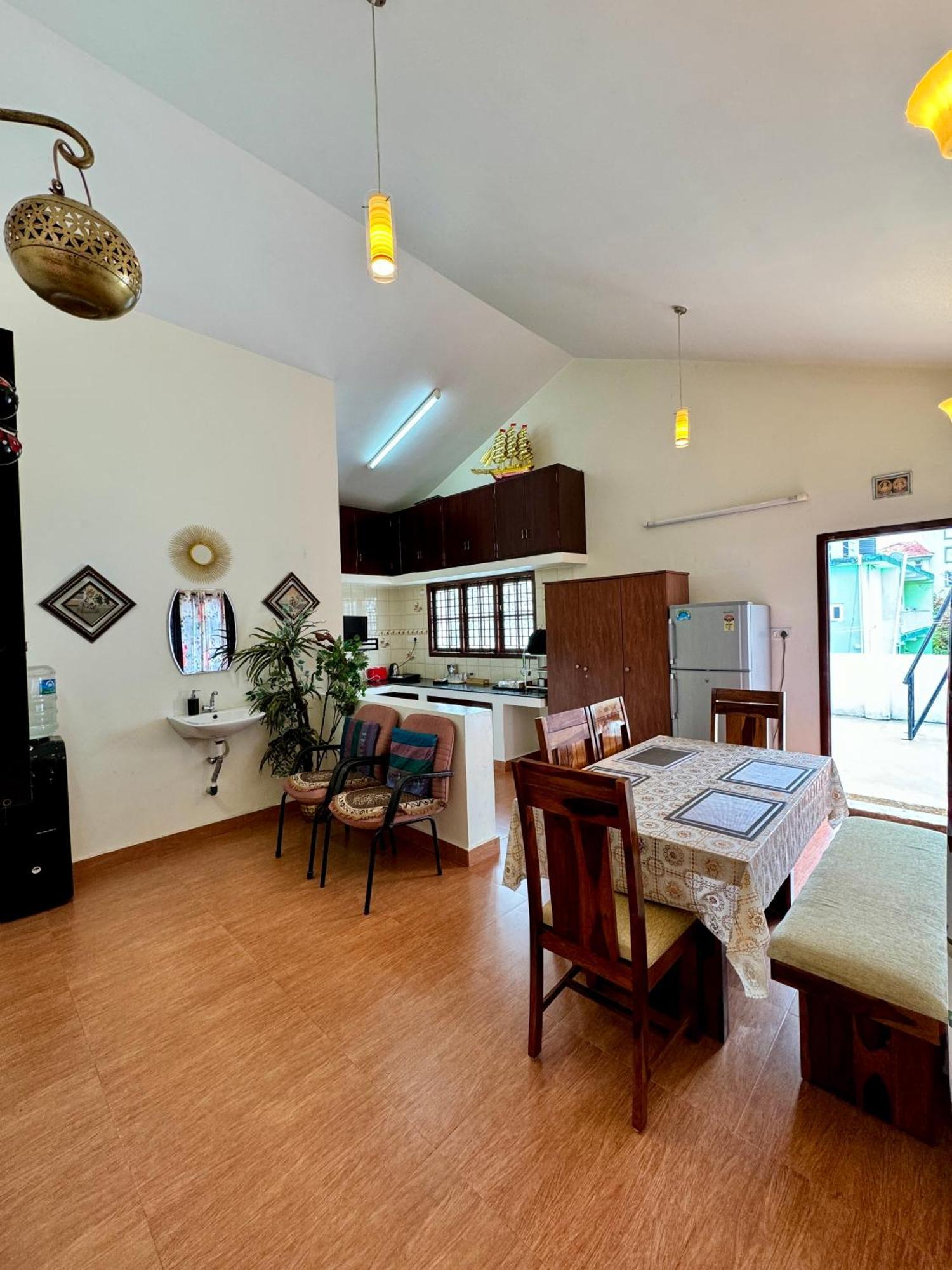 Lakshmi Illam For Families Only Kodaikanal
