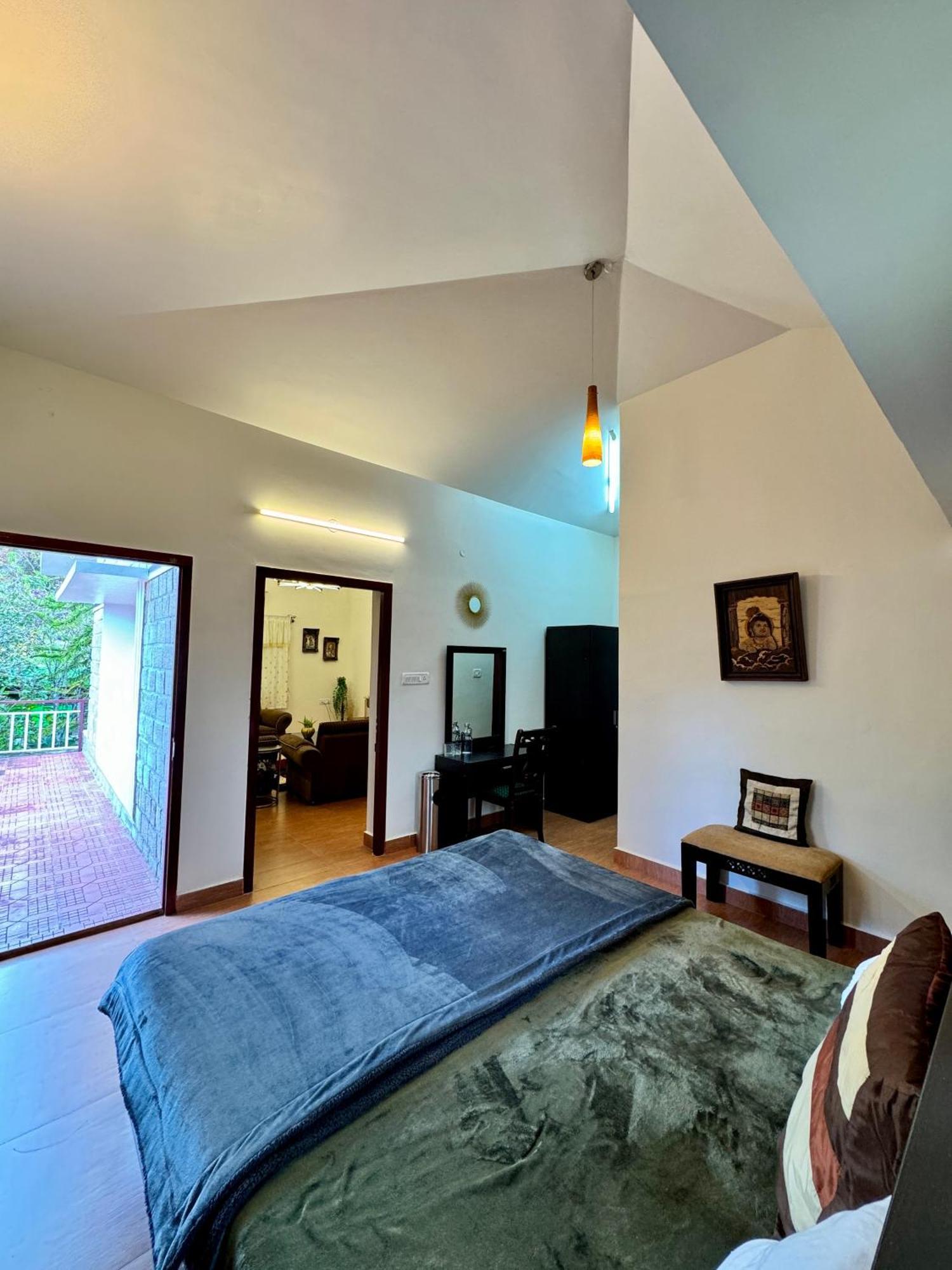 Lakshmi Illam For Families Only Guest house *
