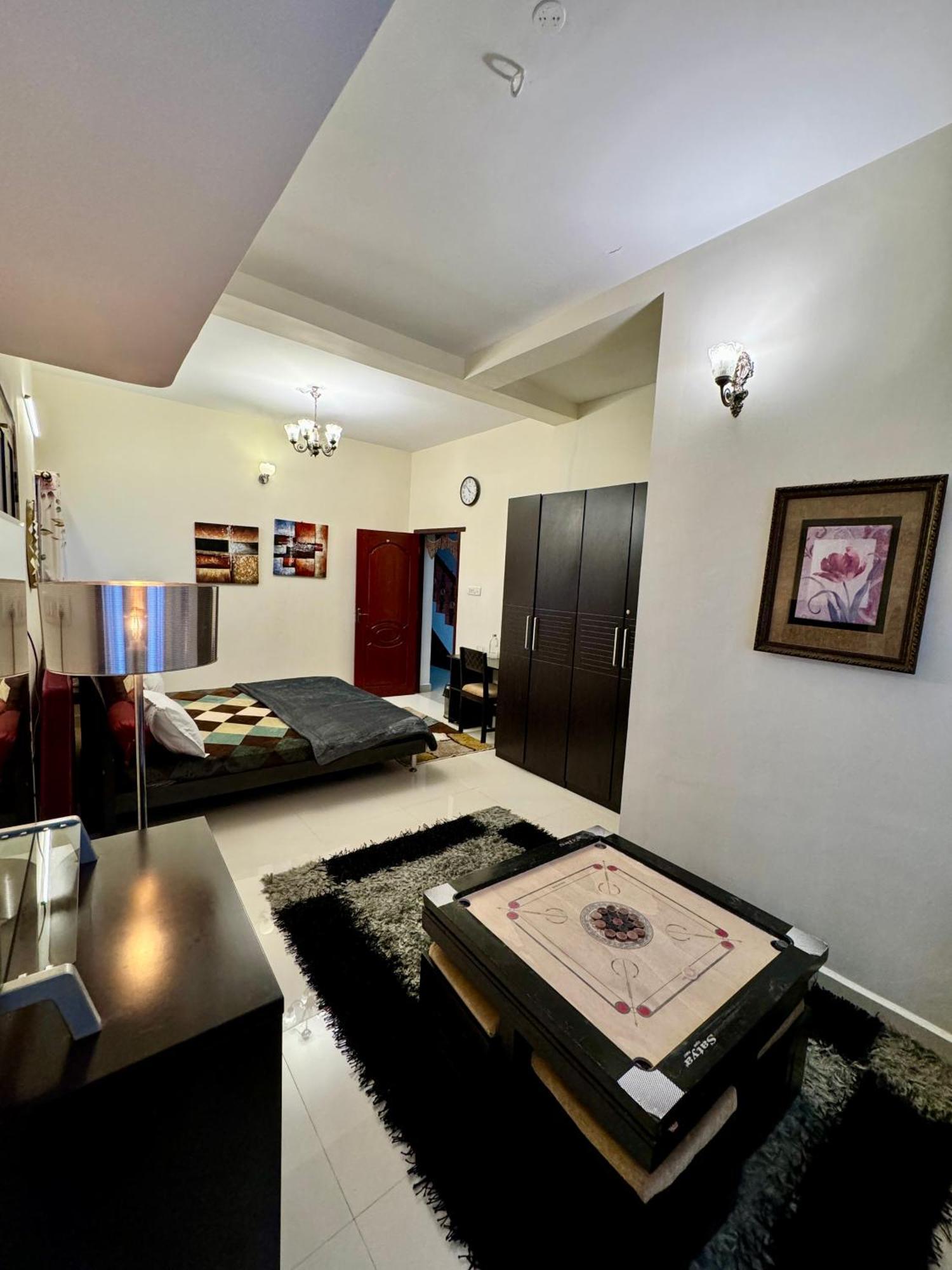 Guest house Lakshmi Illam For Families Only