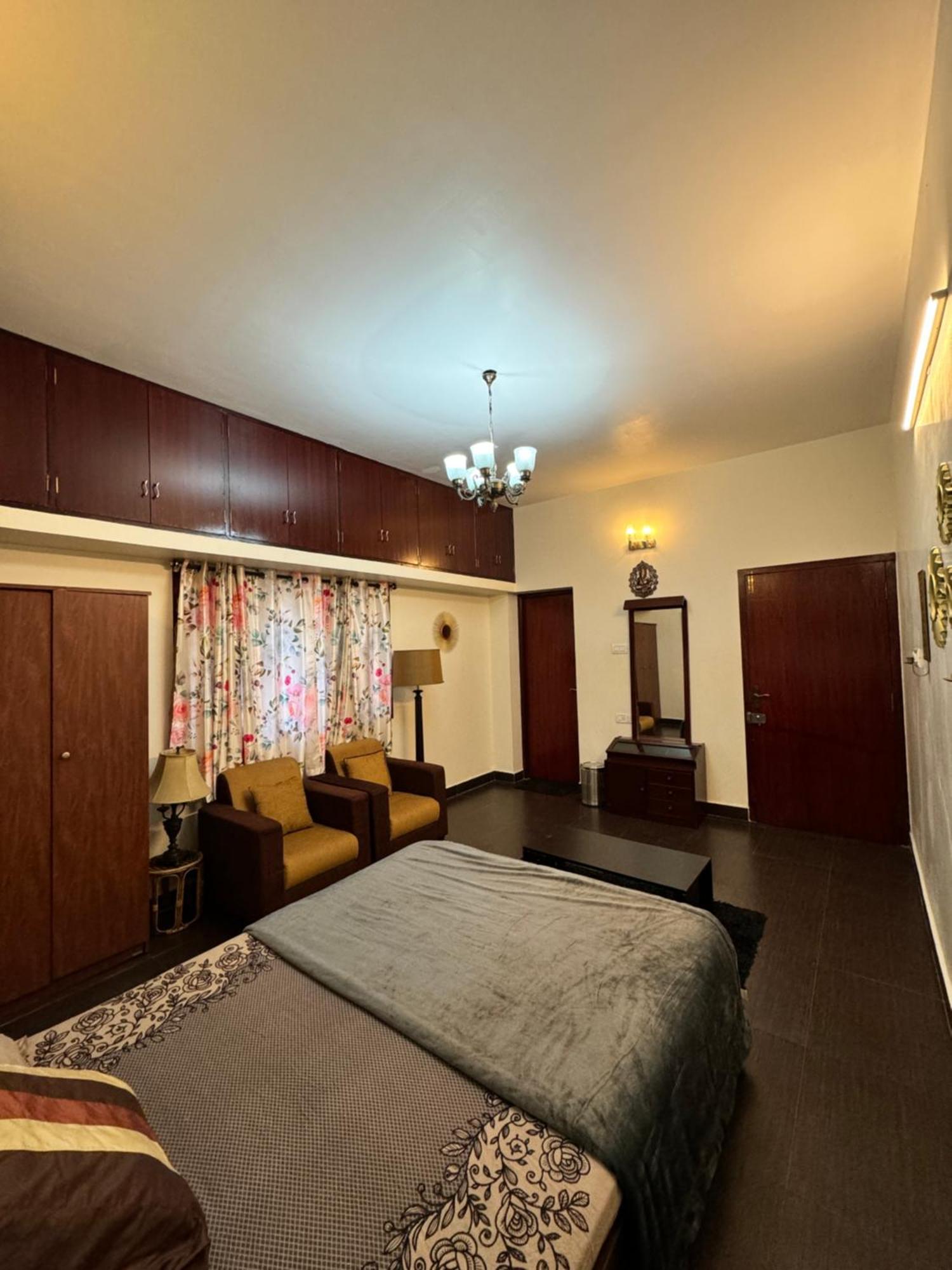Lakshmi Illam For Families Only * Kodaikanal