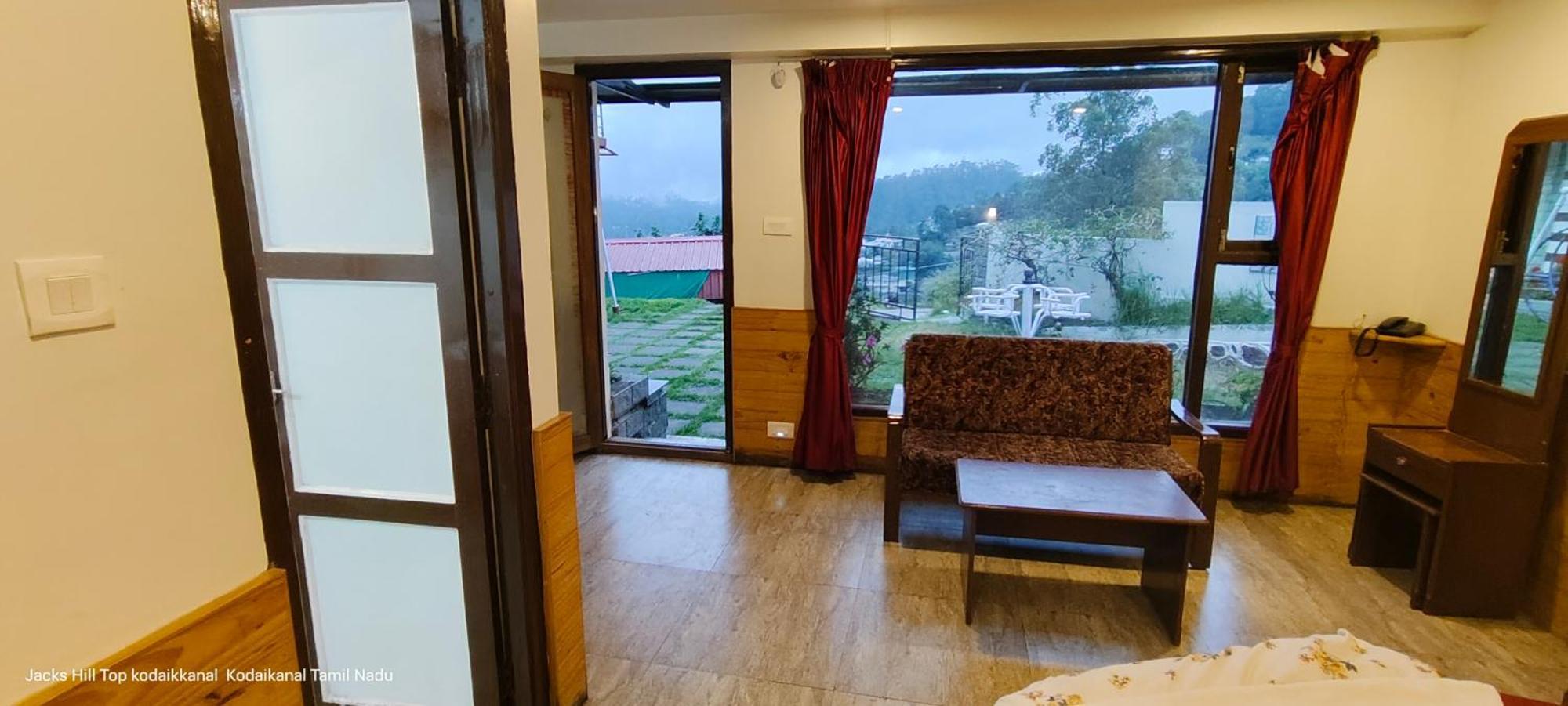 The Jacks Hilltop Kodai Hotel Kodaikanal