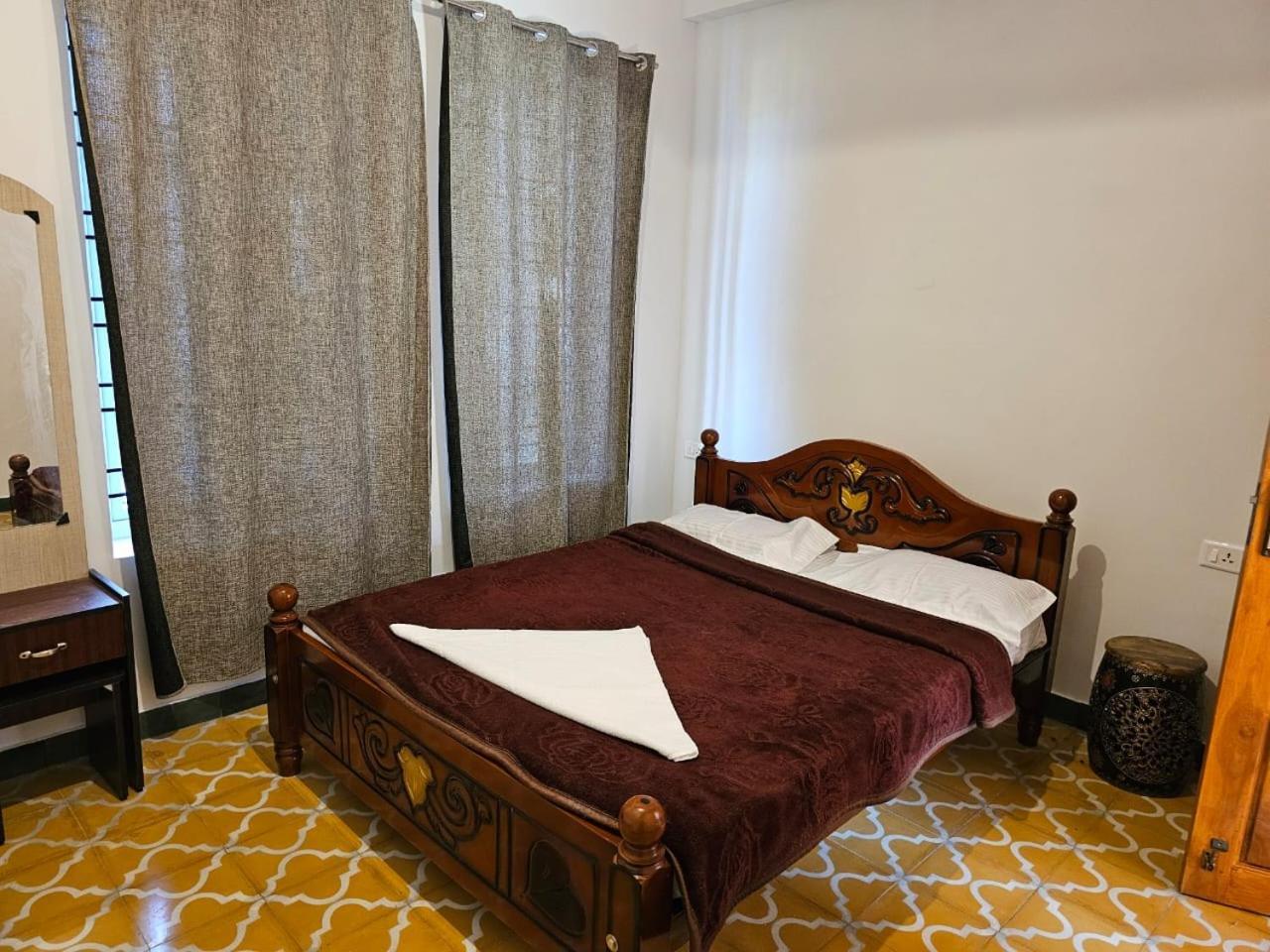Double In Homestay