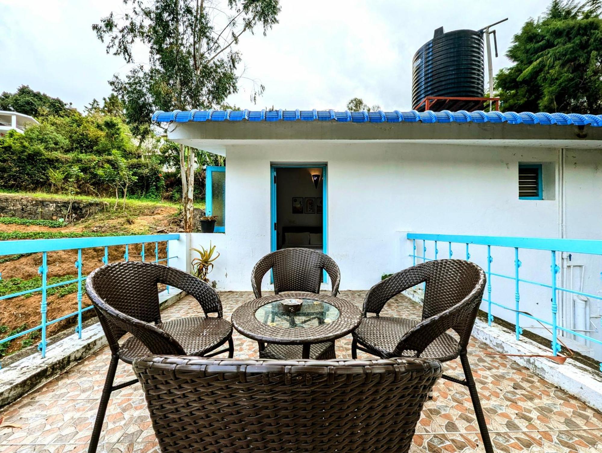 Bohemian Hideaway By Futurve Bed & Breakfast
