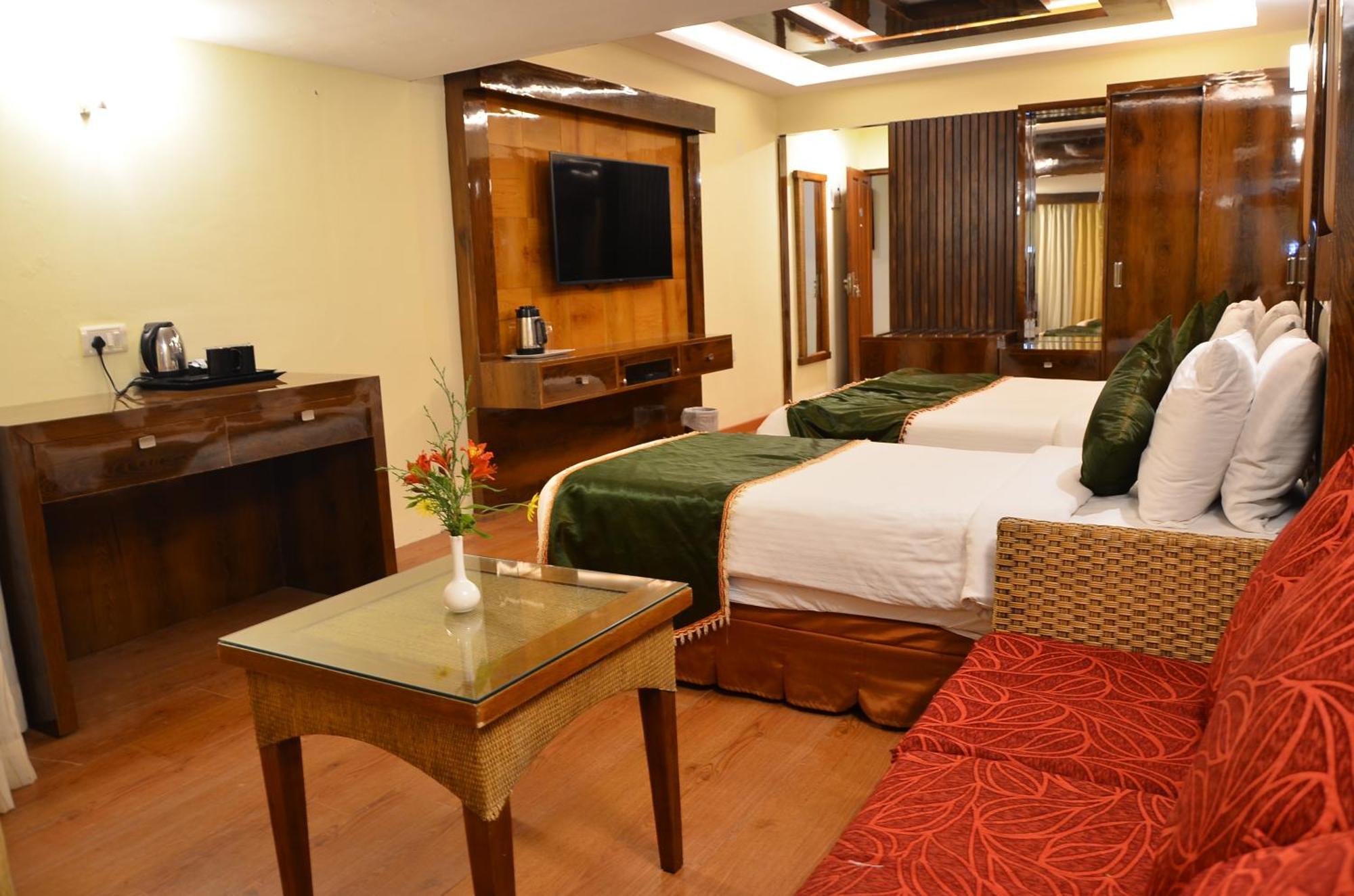 Hotel Benzz Park Family 3*