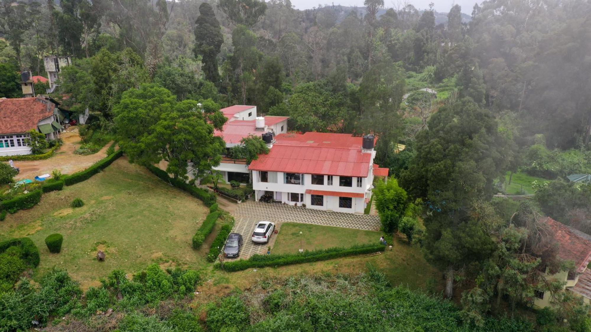 Happyhuts At Valley View * Kodaikanal