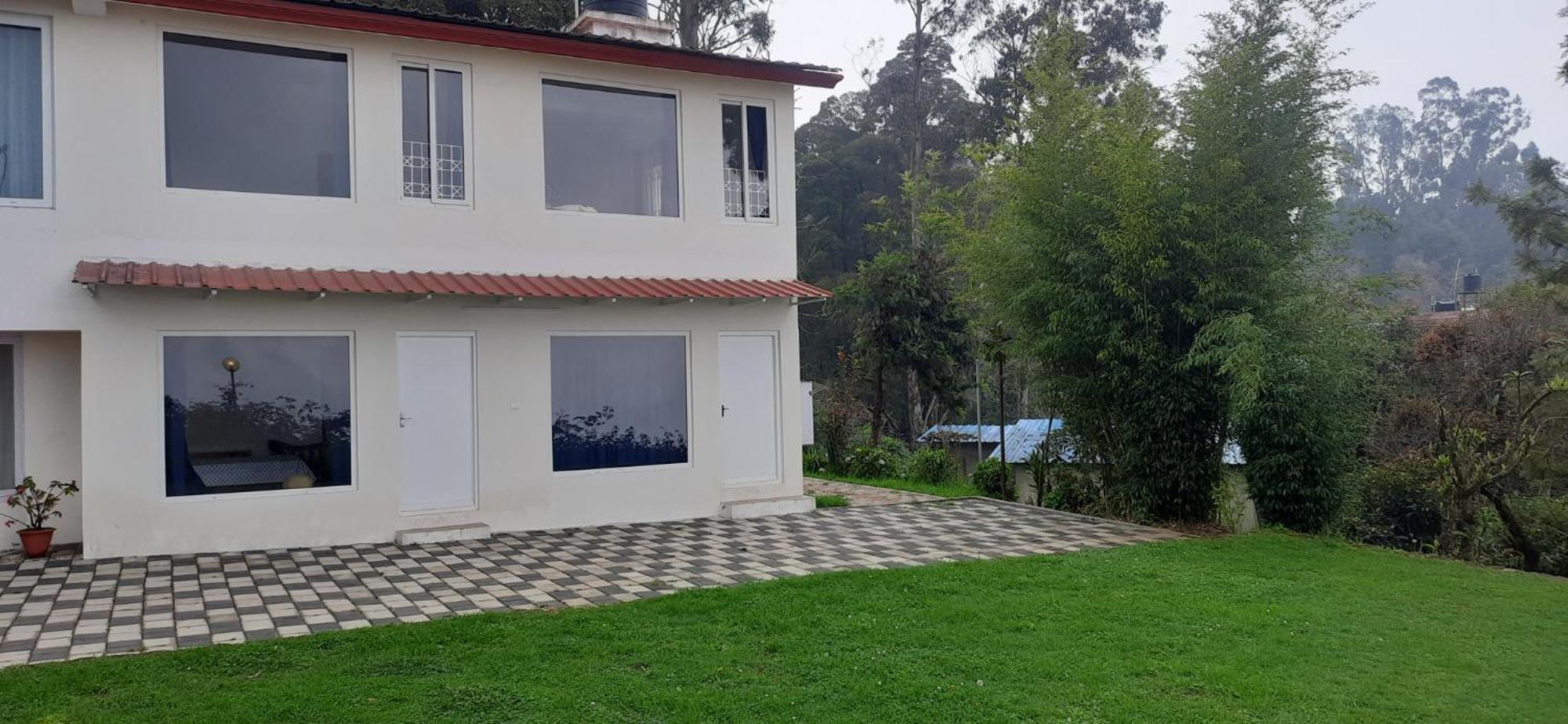 Happyhuts At Valley View Homestay Kodaikanal