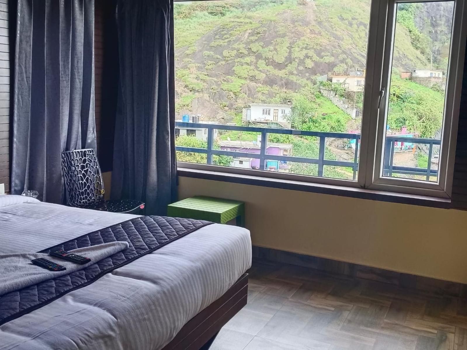 Misty Valley Homestay Kodaikanal