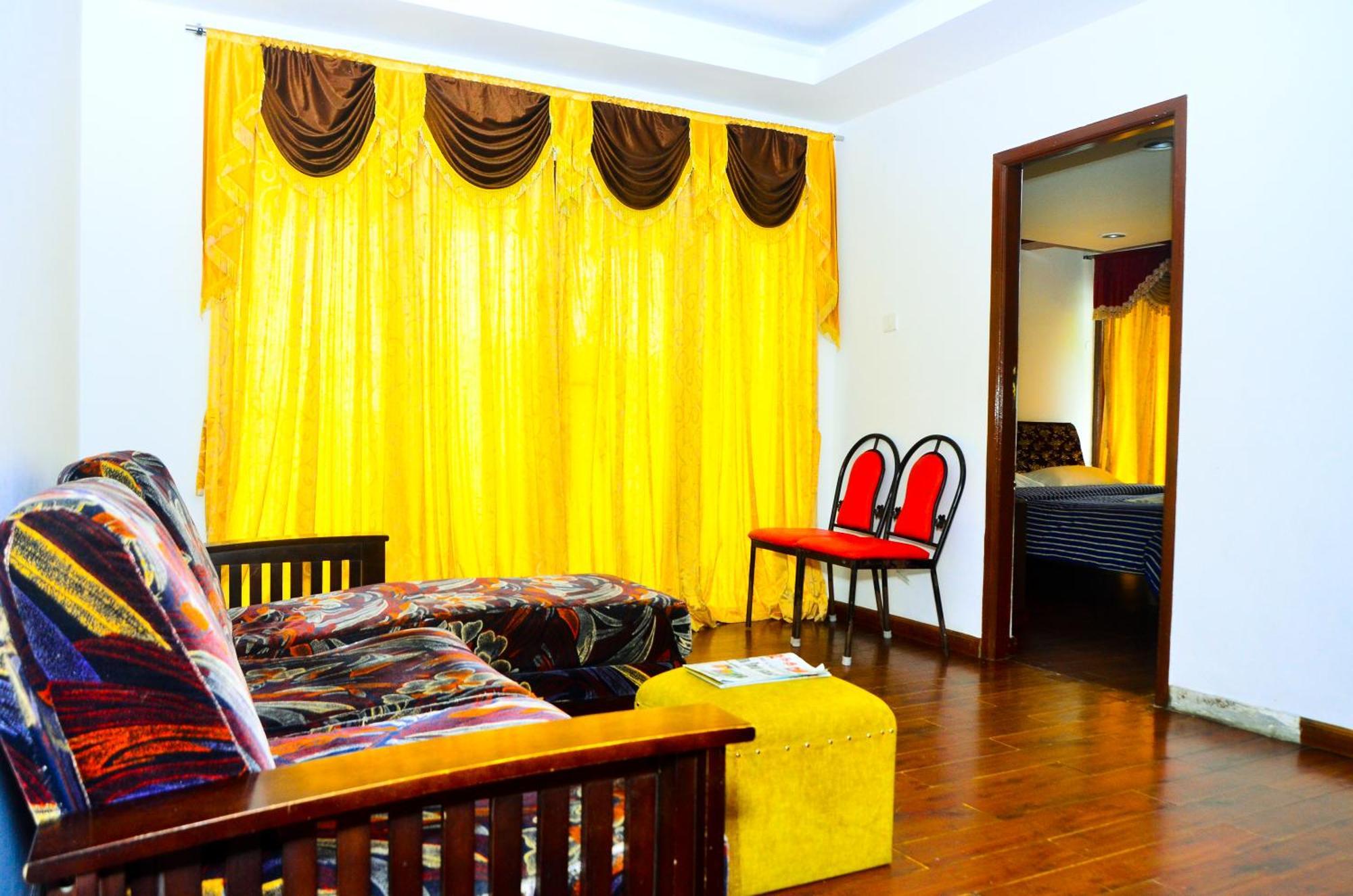 Hotel Kurunji Meridian