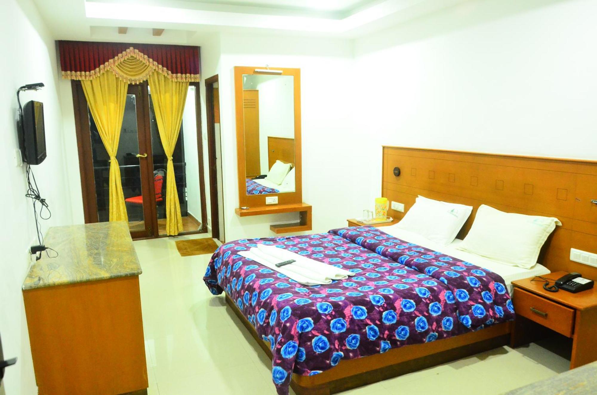 Kurunji Meridian Hotel 3*