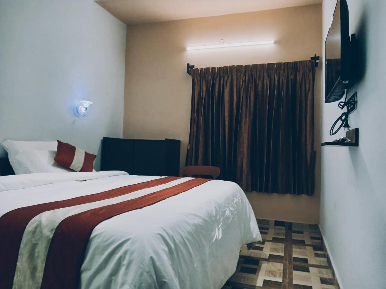 Ponmurugan Residency Kodaikanal